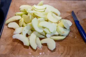 Äpfel schneiden