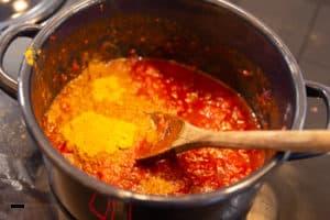 Currywurst Sauce selber machen