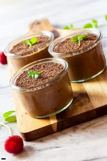 Einfache Mousse au Chocolat