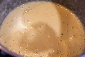 Pürierte Kartoffel-Lauch-Suppe