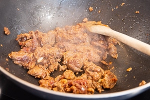 Rindfleisch anbraten