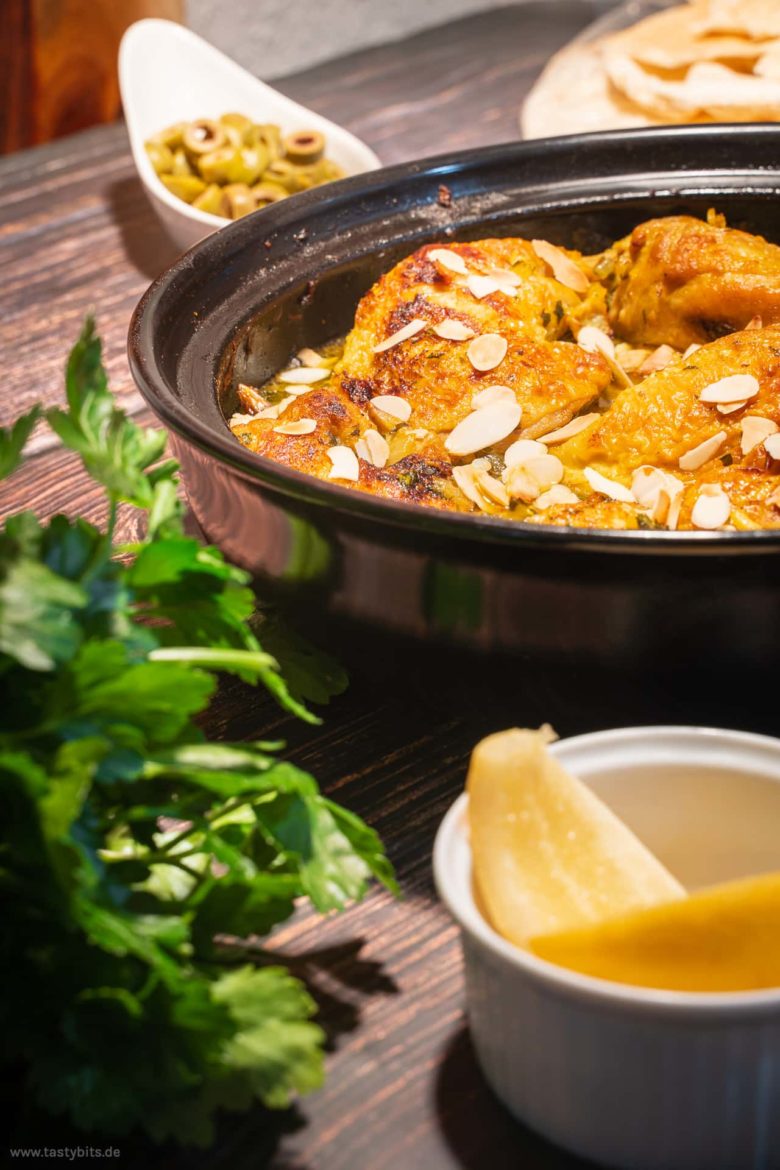 Huhn mit Salzzitrone Rezept