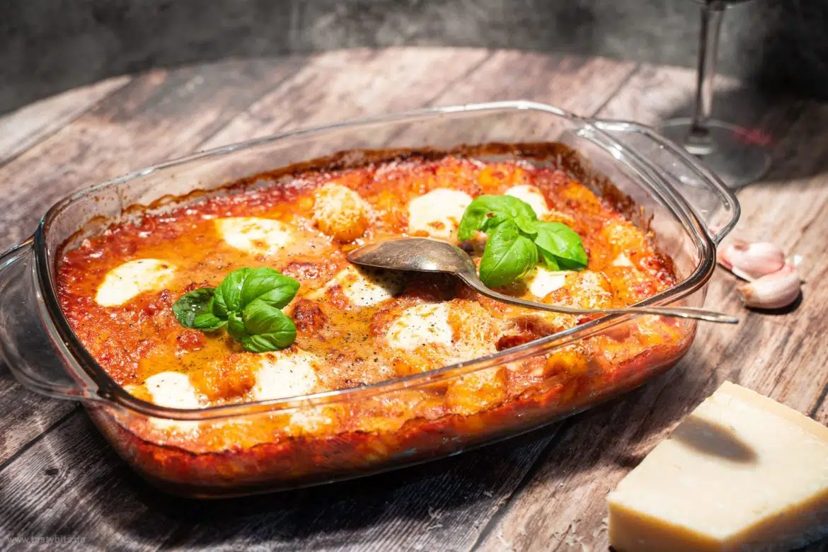 Gnocchi-Auflauf mit Tomate & Mozzarella