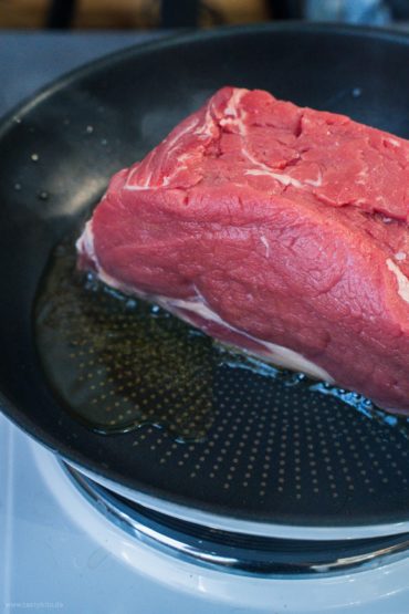 Roastbeef in der Pfanne anbraten