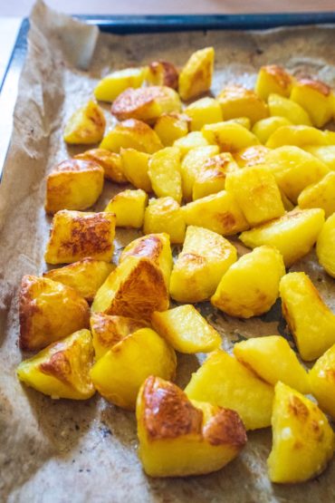 Knusprige Patatas Bravas aus dem Ofen