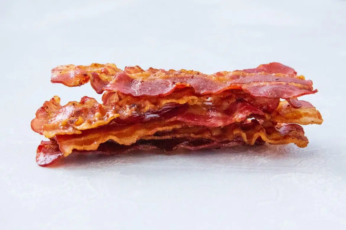 Bacon knusprig braten