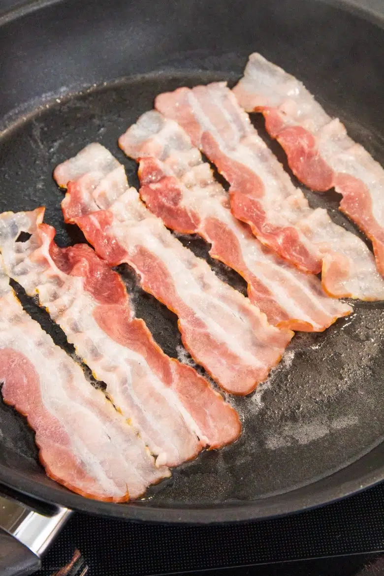 Bacon ohne Fett anbraten