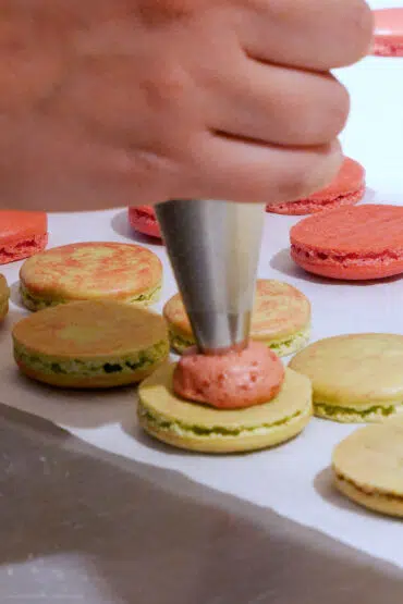 Macarons füllen