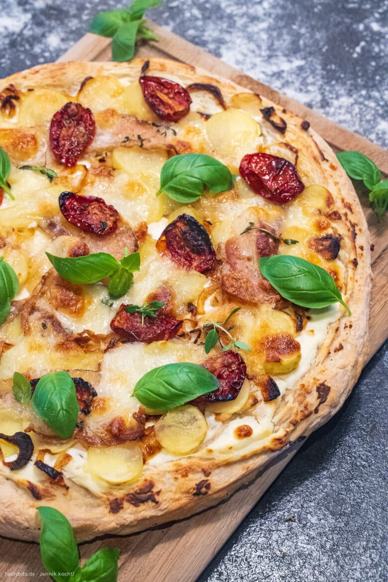 Pizza ohne Tomatensauce